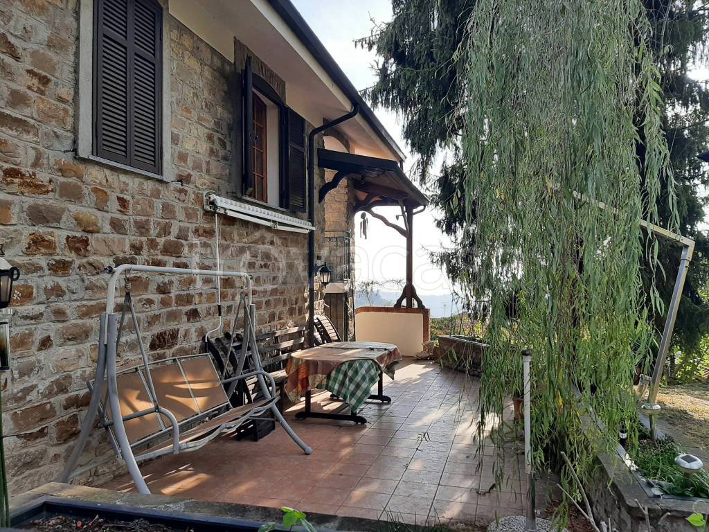 Villa in vendita a Montabone regione San Vittore, 2