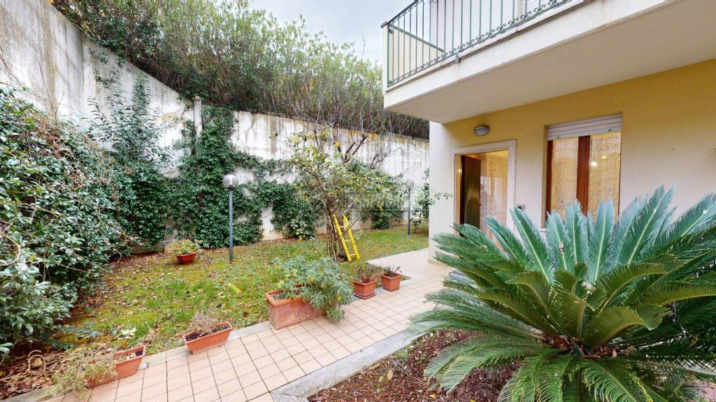 Appartamento in vendita a San Benedetto del Tronto via Montefeltro, 12