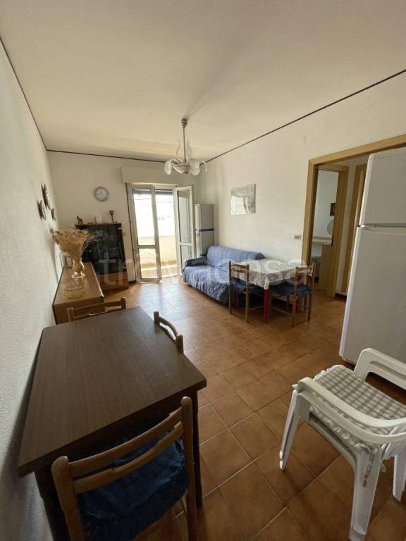 Appartamento in vendita a Lesina via Plutone, 2