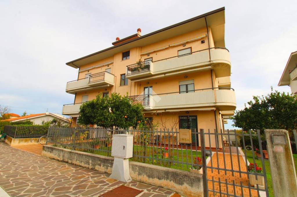 Appartamento in vendita a San Vito Chietino via Raffaello Sanzio, 83