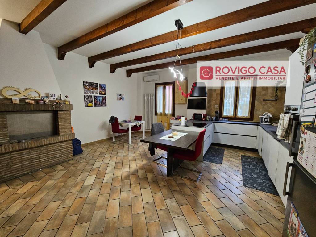 Villa a Schiera in vendita a Rovigo