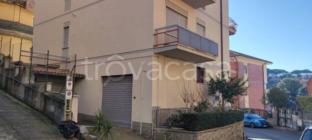 Appartamento in vendita a Marino via Parco degli Eroi