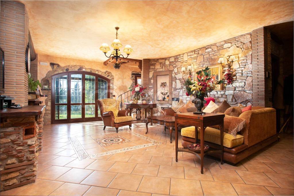 Villa in vendita a Monterotondo via Monti Lucretili, 39