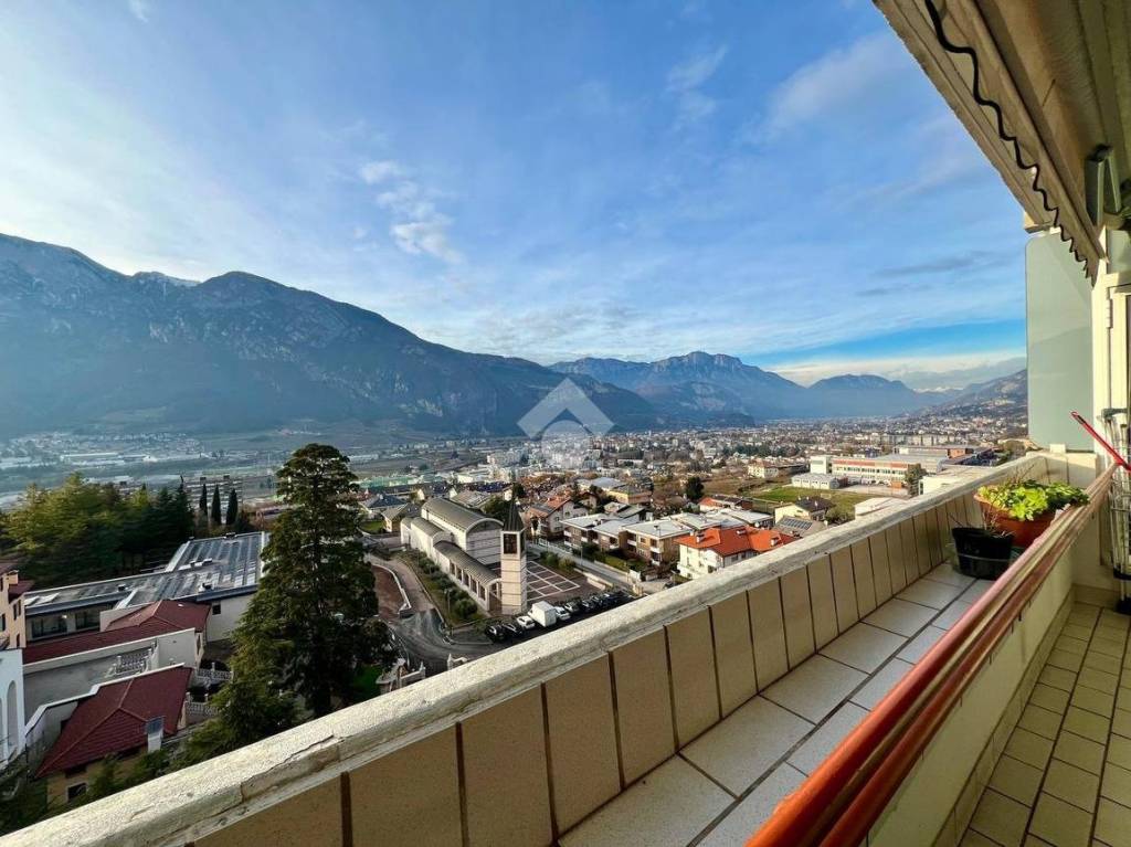Appartamento in vendita a Trento via Enrico Conci