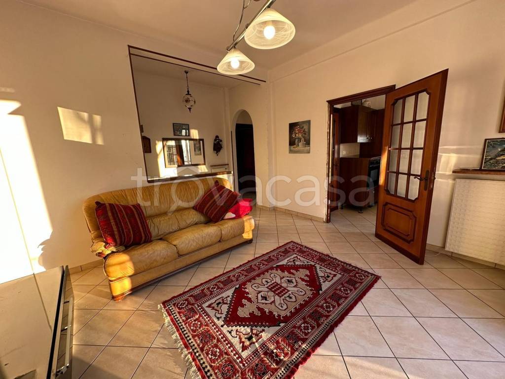 Appartamento in in vendita da privato a Novi Ligure via Monte Santo, 13