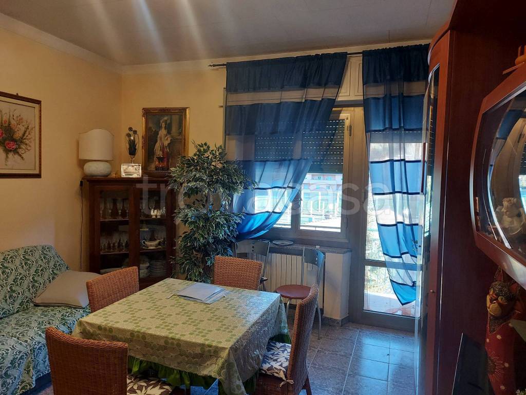 Appartamento in vendita a Ronco Scrivia via Paolo Fabiano