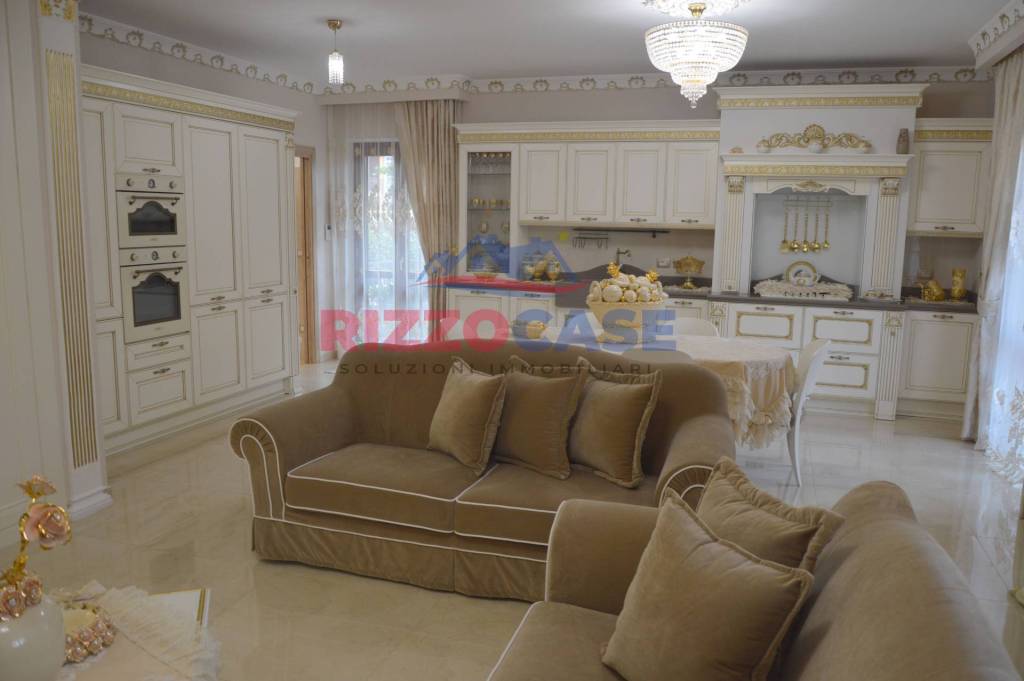 Appartamento in vendita a Corigliano-Rossano largo Antonio Curia