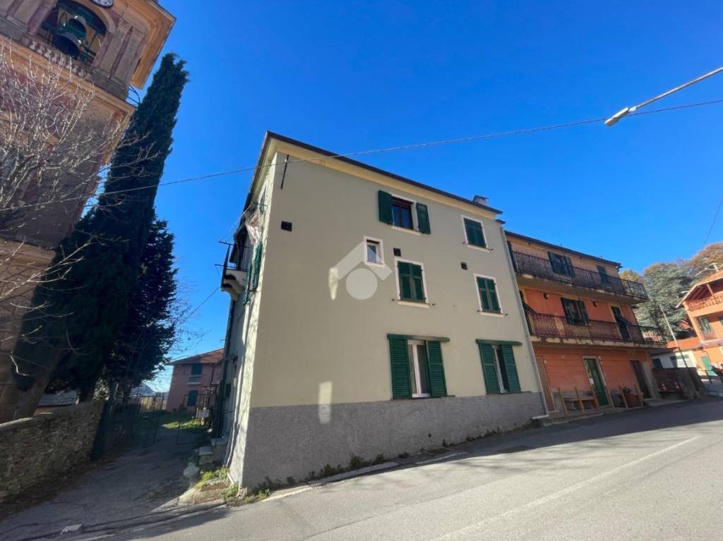 Appartamento in vendita a Sant'Olcese via Sant'Olcese, 20