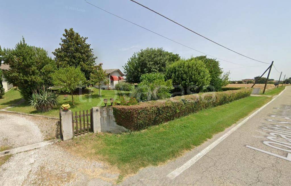 Villa Bifamiliare in vendita ad Adria adria Via San Pietro Basso, 0