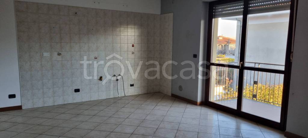 Appartamento in affitto a Rivarolo Canavese corso Indipendenza, 146