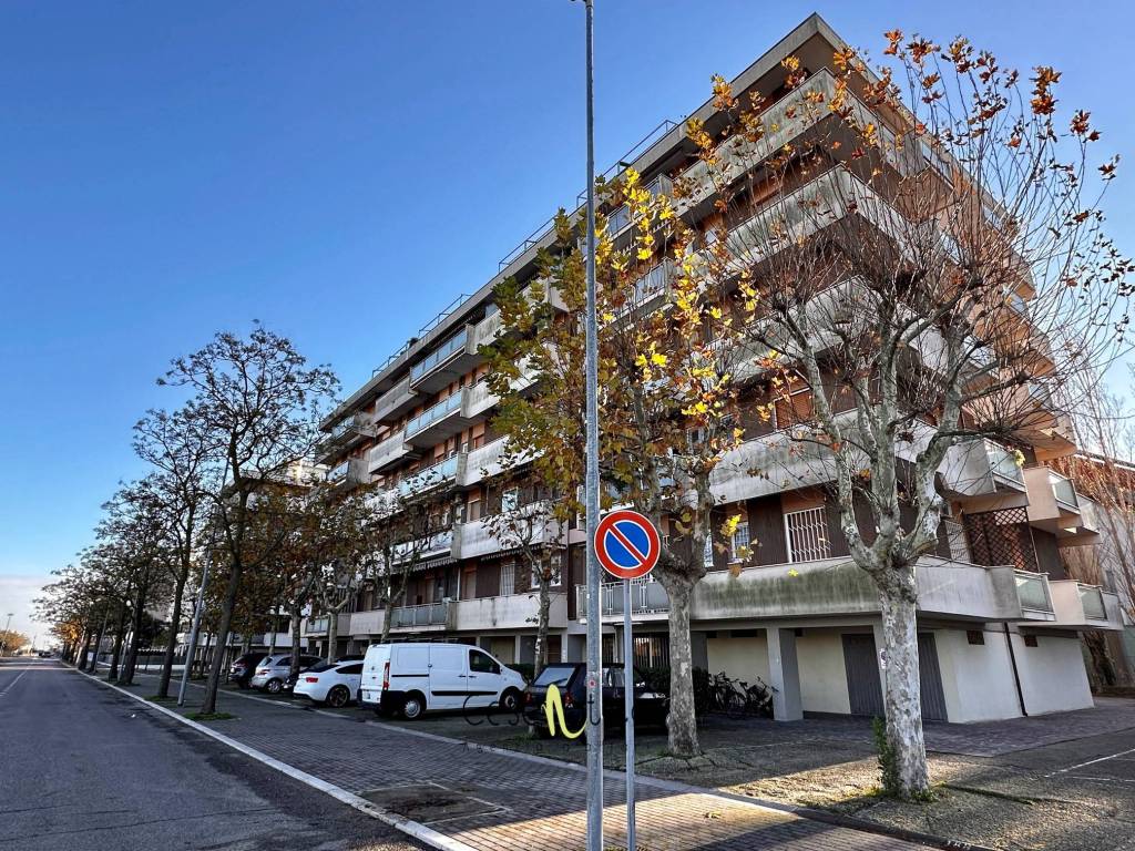 Appartamento in vendita a Cesenatico viale Dante Alighieri, 20