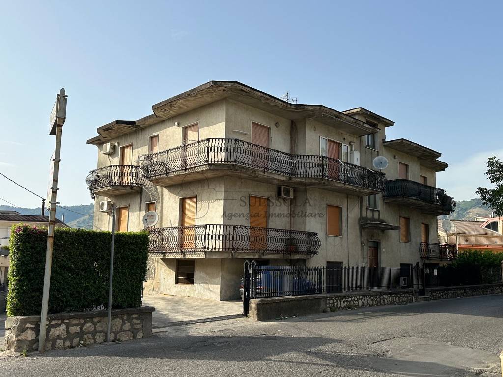Appartamento in vendita a San Felice a Cancello via Vittorio De Marino, 18
