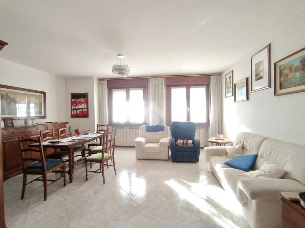 Appartamento in vendita a Fiorenzuola d'Arda via roma, 12