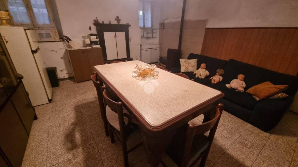 Appartamento in vendita ad Arosio via s. m. Maddalena, 14