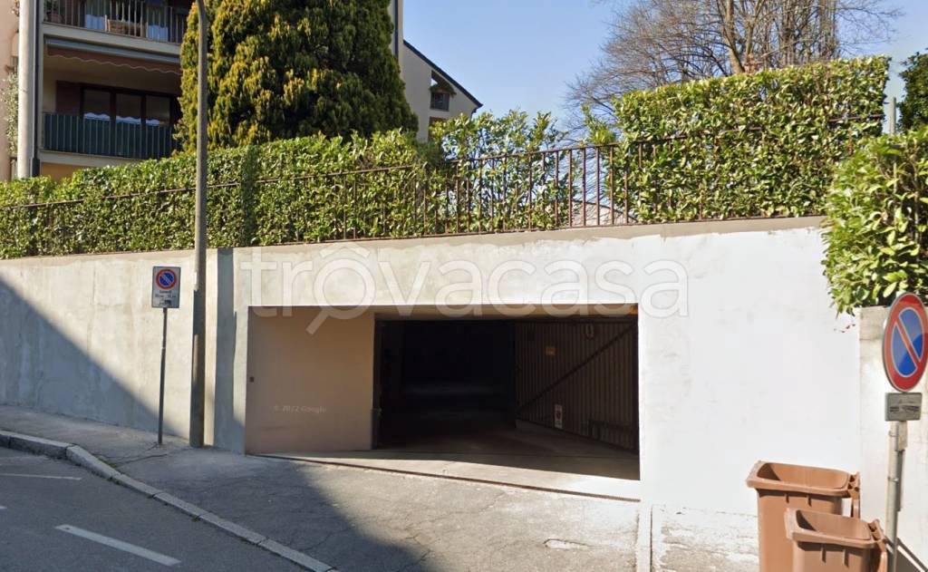 Garage in vendita a Biassono via Santa Maria delle Selve, 3