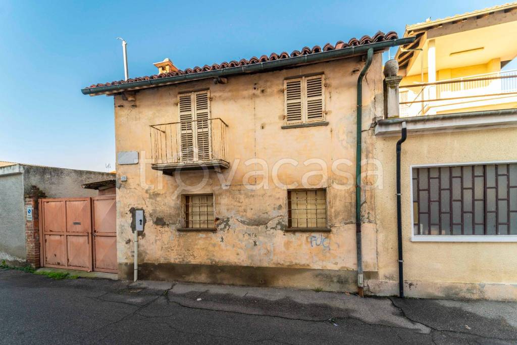 Casale in vendita a Riva presso Chieri via Monte Grappa, 27