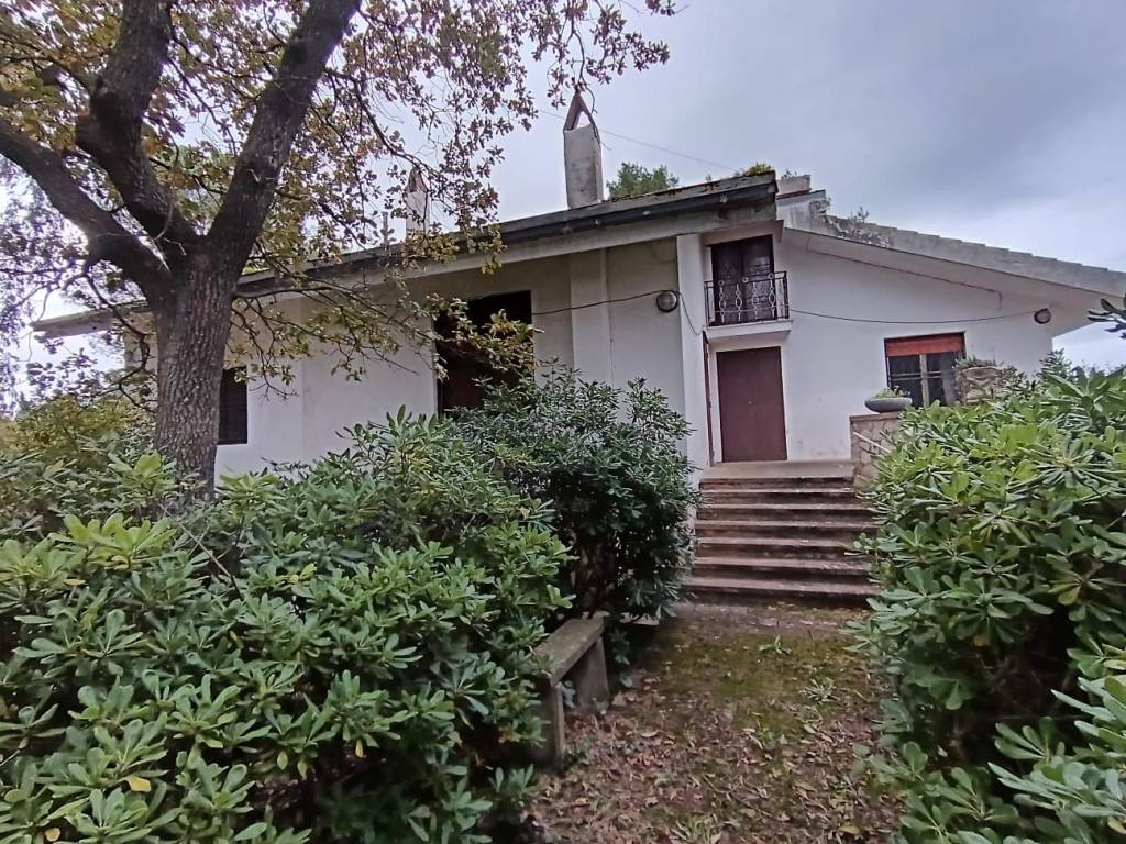Villa in vendita a Cassano delle Murge zona Panoramica, 22