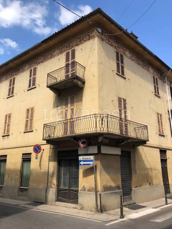 Casa Indipendente in in vendita da privato a Nizza Monferrato via Pistone, 93