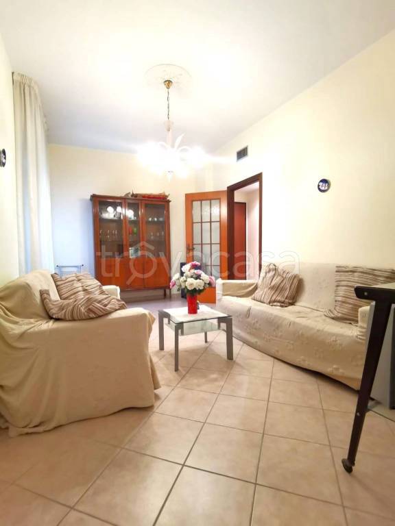 Appartamento in vendita a Quartu Sant'Elena viale Colombo, 226