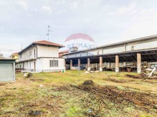 Casa indipendente in vendita a fagnano olona via nazario sauro, 2