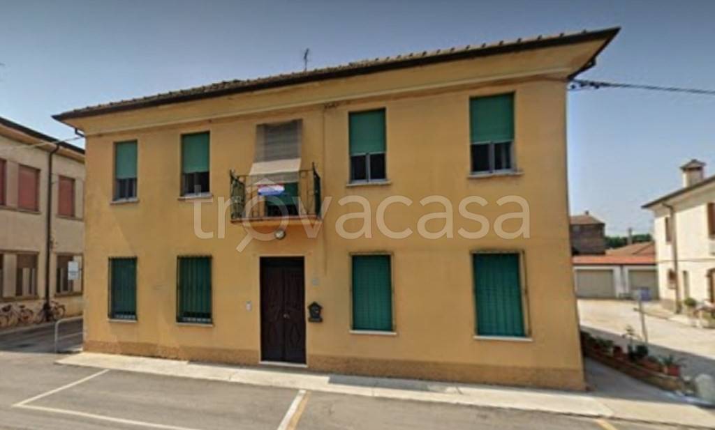 Casa Indipendente in vendita a Porto Mantovano via Martiri della Libertà, 89