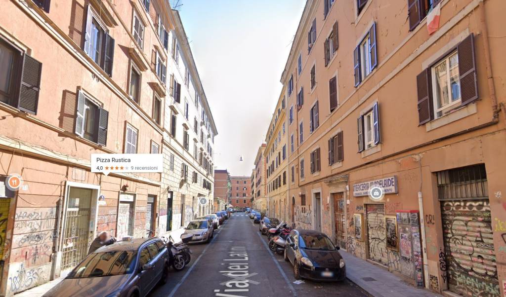 Appartamento in affitto a Roma via dei Latini