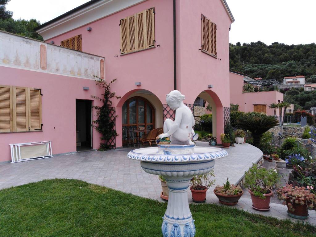 Villa in vendita ad Andora via Immacolata, 62