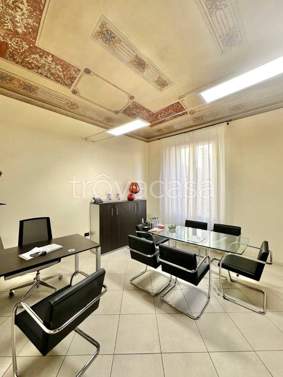 Ufficio in vendita a Faenza