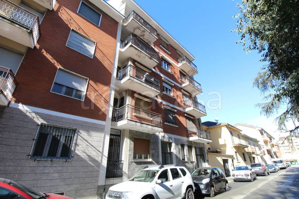 Appartamento in vendita a Novara via Bainsizza, 8