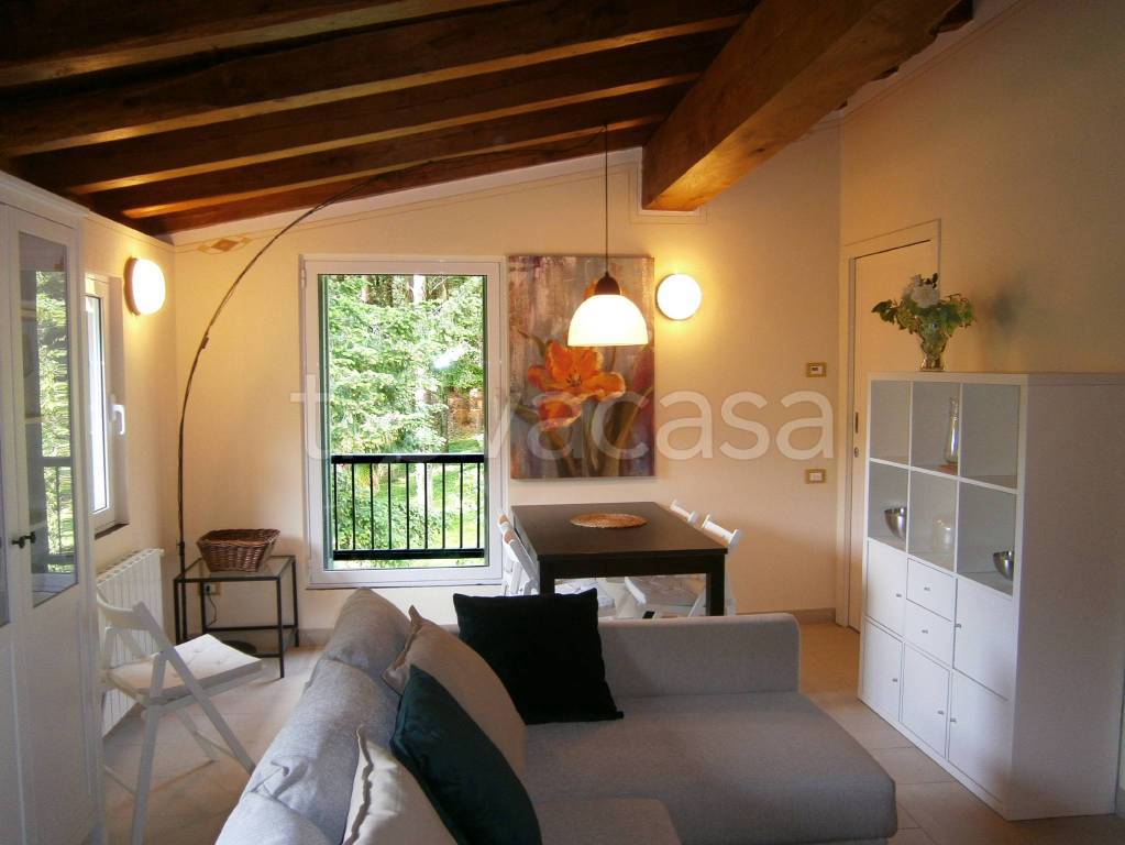 Appartamento in vendita a Borzonasca strada Comunale Campo Marsano di San Michele, 5