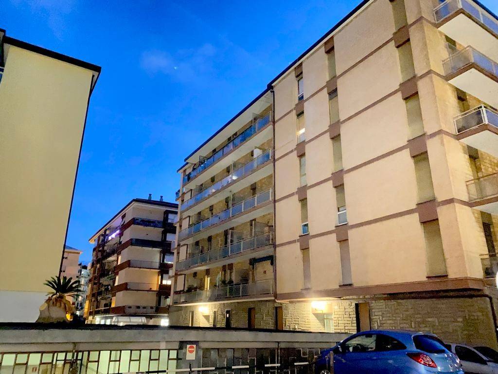 Appartamento in vendita a Savona via Privata Sambolino Luigi 3