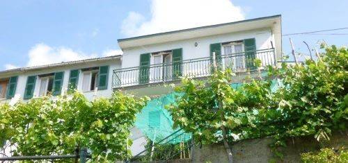 Villa Bifamiliare in vendita a Rapallo via Arbocco'