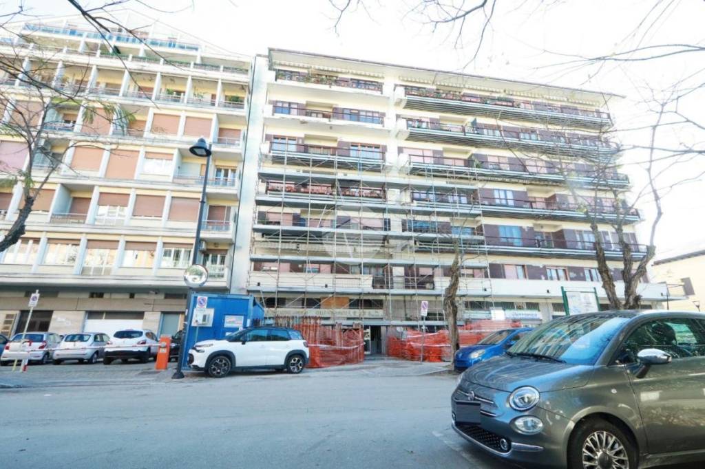 Appartamento in vendita a Pescara viale Vittoria Colonna, 27