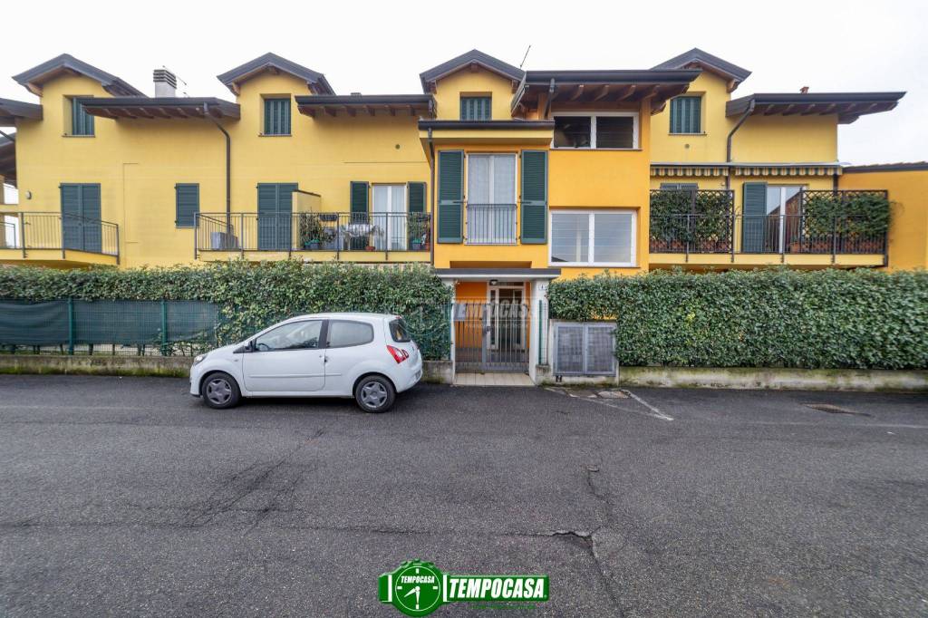 Appartamento in vendita a Pozzuolo Martesana via Don Porta
