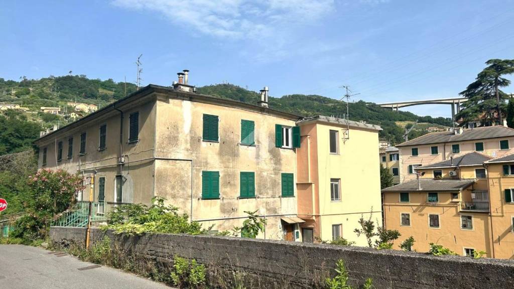 Appartamento in vendita a Genova via acquasanta, 4