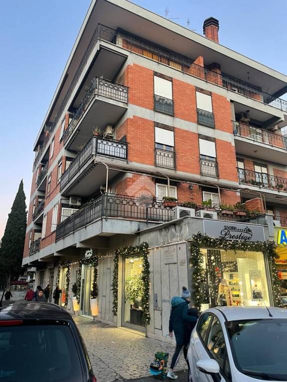 Appartamento in vendita a Roma via Trionfale, 8280