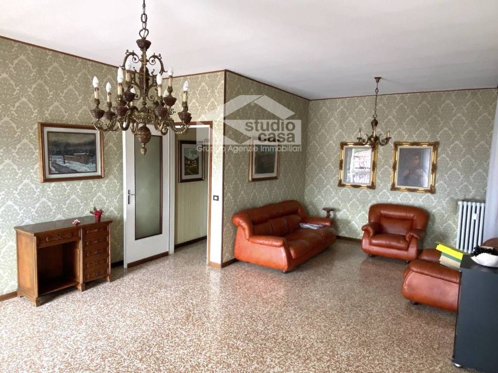 Appartamento in vendita a Villa d'Almè via Ripa