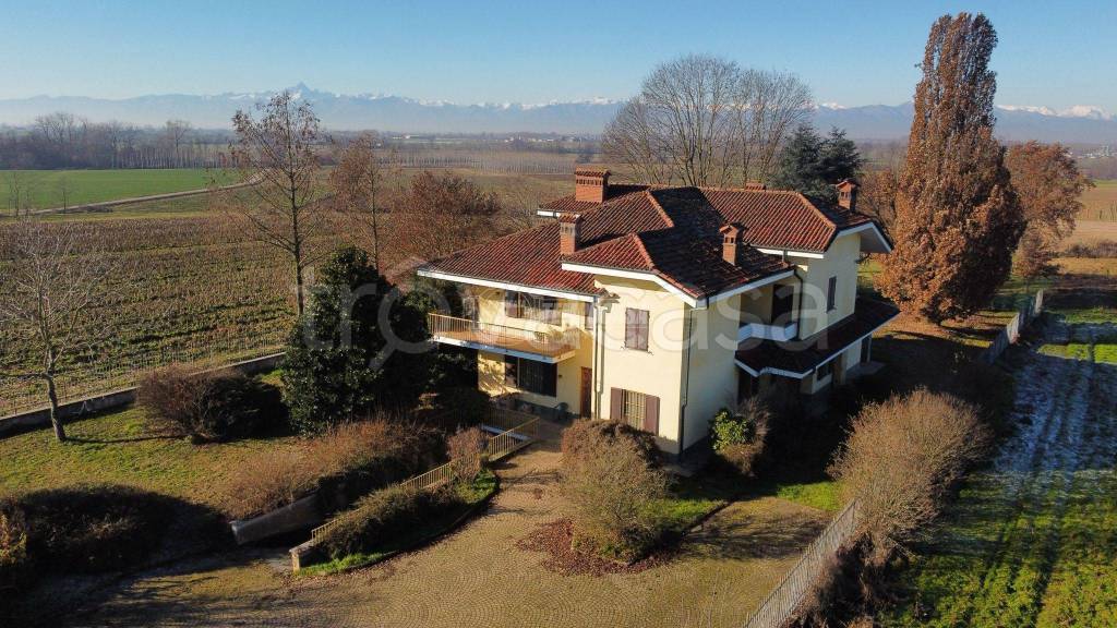 Villa Bifamiliare in vendita a Poirino via San Grato 62