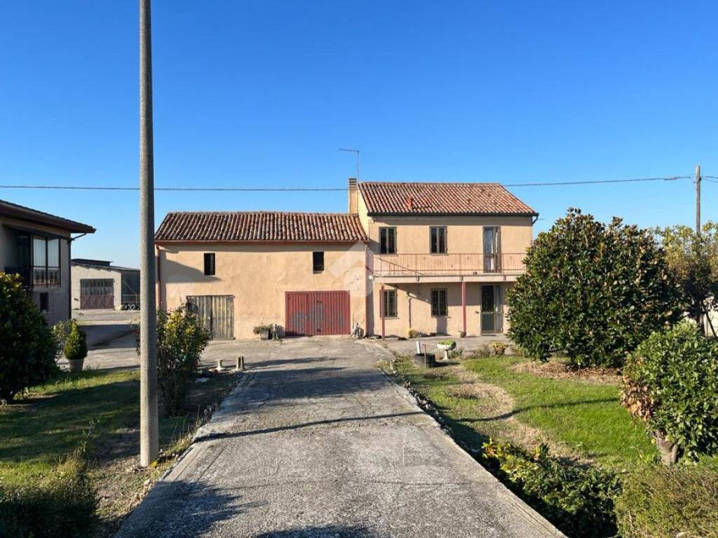 Casa Indipendente in vendita a Rovigo via Risorgimento, 9