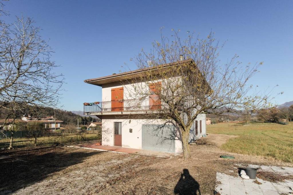 Casa Indipendente in vendita a Muscoline via Santelle