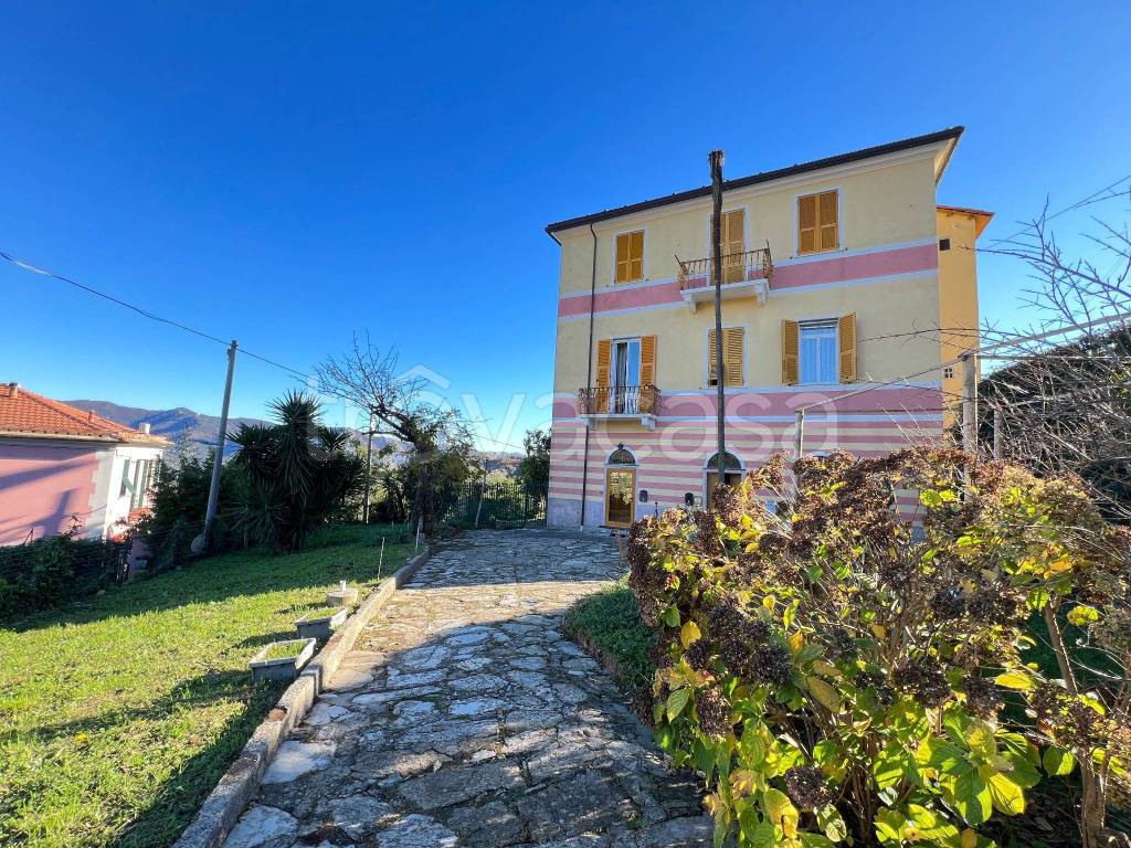 Appartamento in vendita a Santa Margherita Ligure via San Lorenzo, 60
