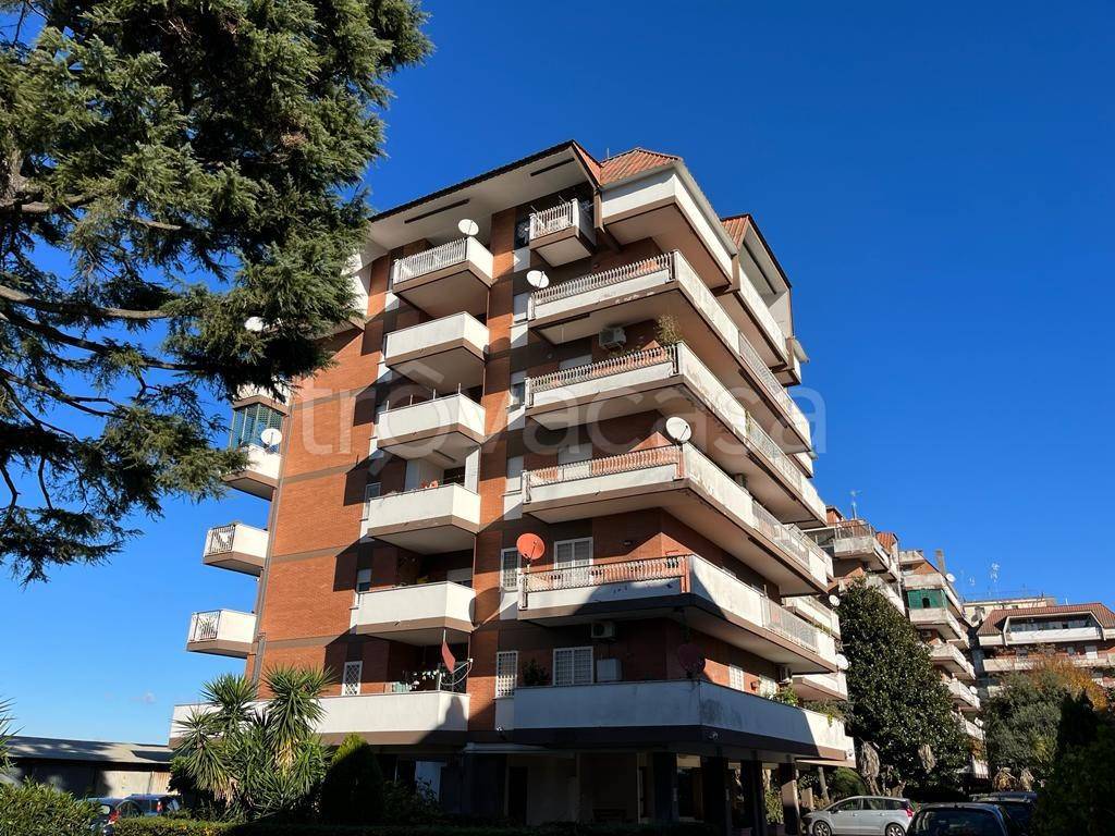 Appartamento in vendita a Monterotondo via Salaria