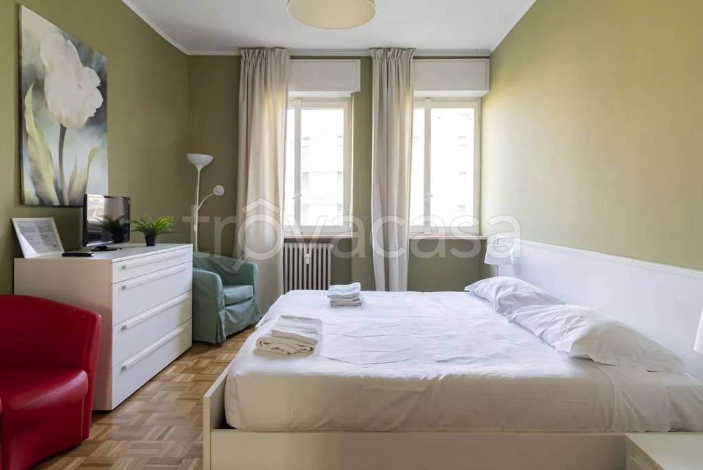 Appartamento in affitto a Milano viale Teodorico