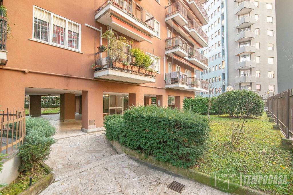 Appartamento in vendita a Sesto San Giovanni via Pisa, 80