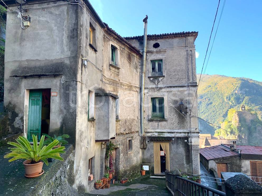 Casale in vendita a Orsomarso corso Vittorio Emanuele