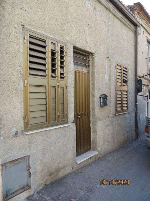 Appartamento in vendita a Bova Marina via Borgo, 38