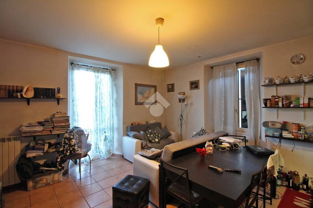 Appartamento in vendita a Malnate via Giacomo Matteotti, 40