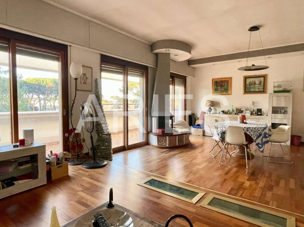 Appartamento in vendita a Roma viale Prassilla