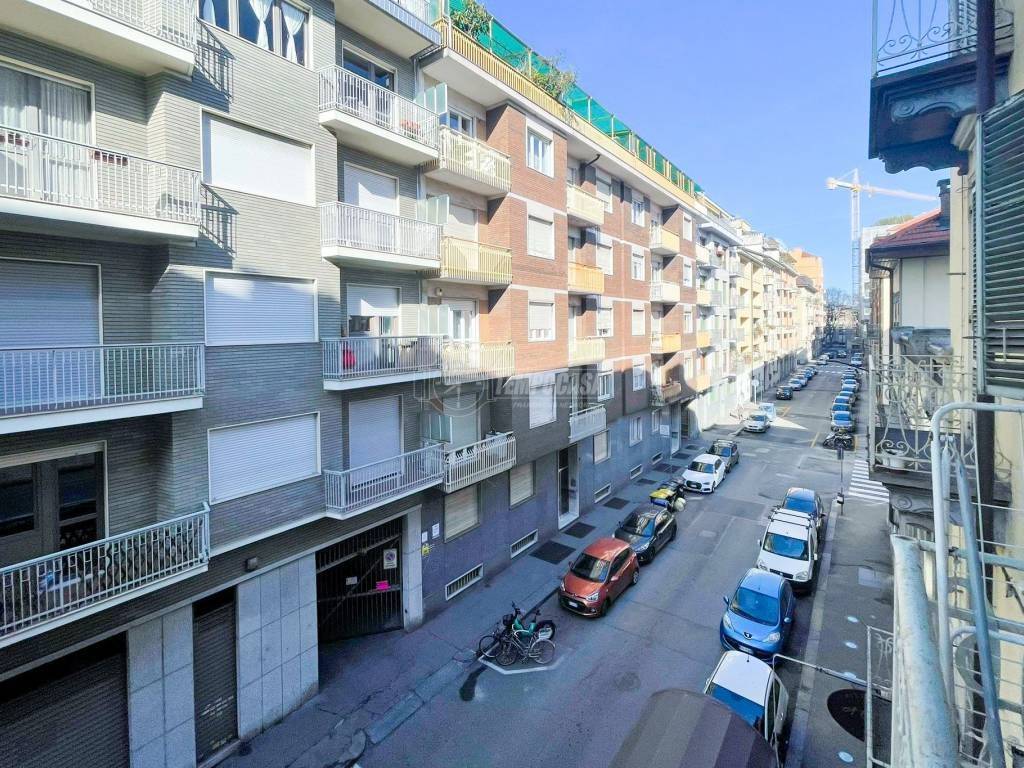 Appartamento in vendita a Torino via Giovanni da Verrazzano, 15