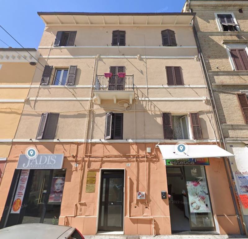 Appartamento all'asta ad Ancona viale Cristoforo Colombo, 38